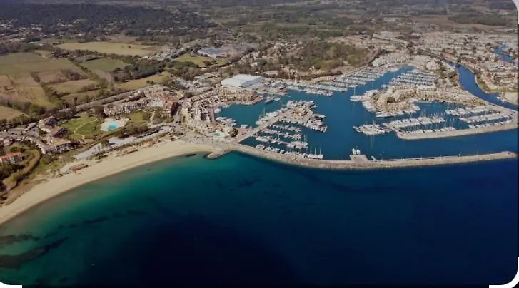 Logement Atypique Golfe De Saint Tropez 船屋 孔格林